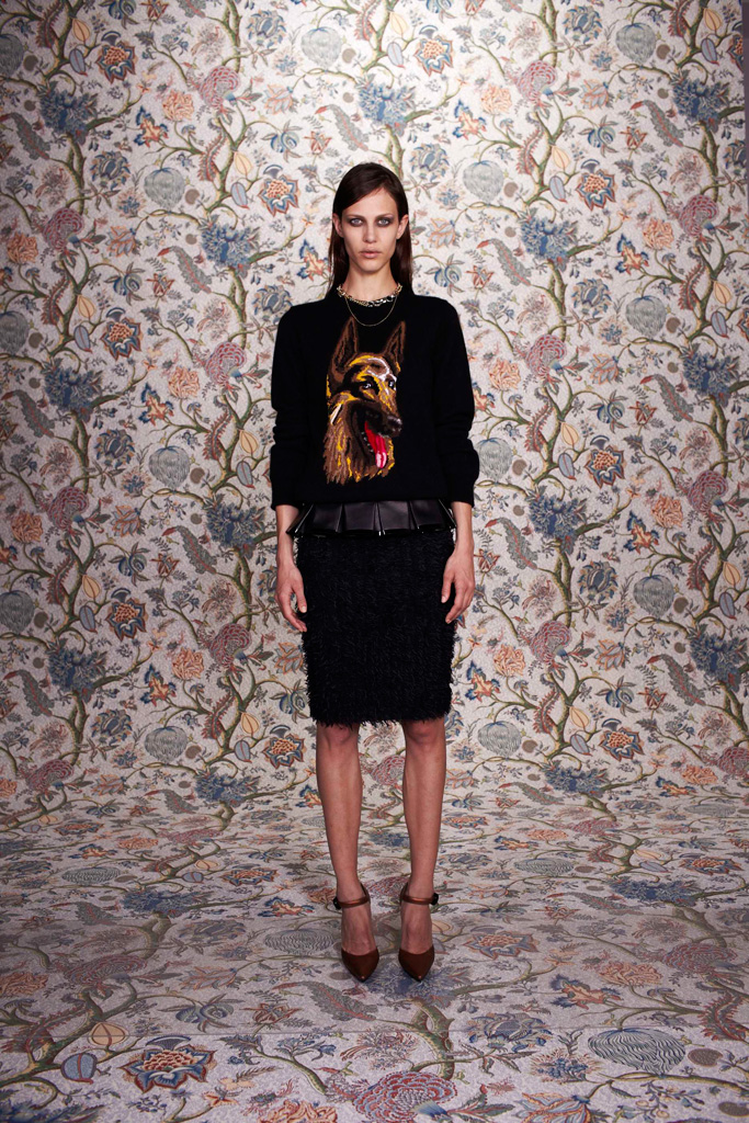 Balenciaga 2011ϵиDƬ