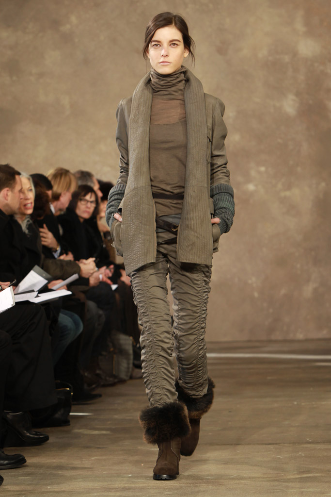Donna Karan 2011ϵиDƬ