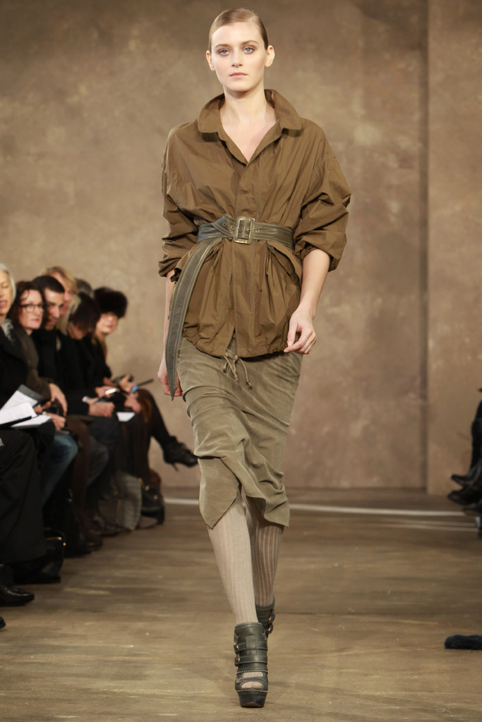 Donna Karan 2011ϵиDƬ