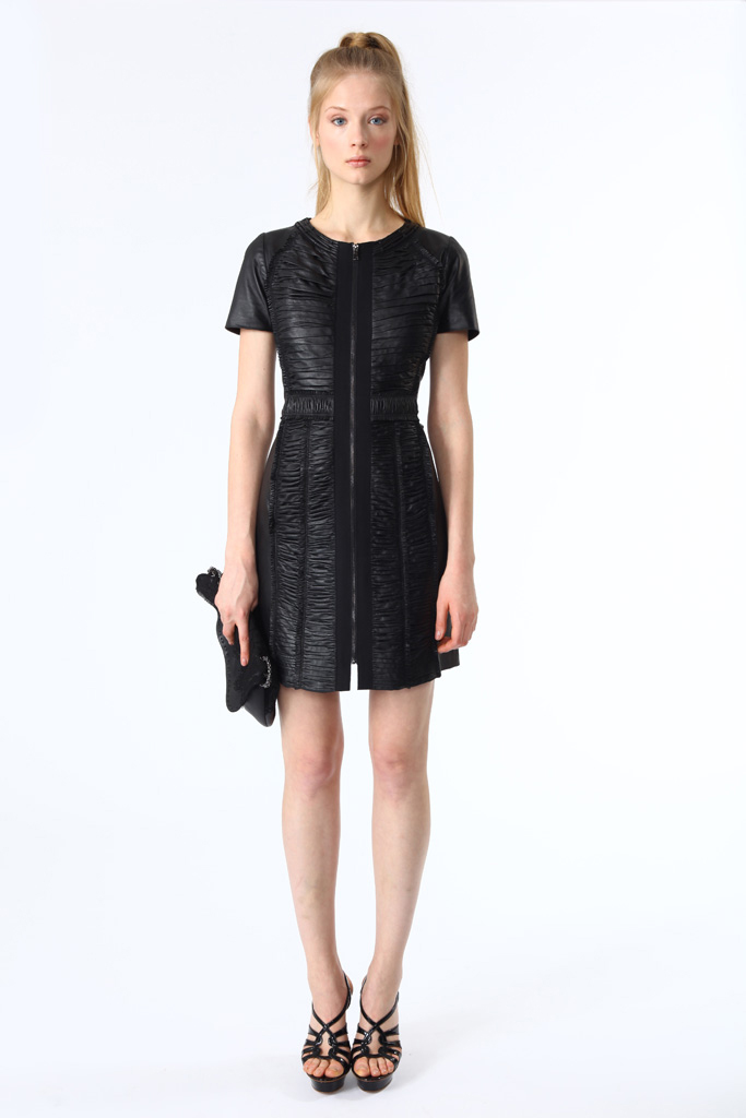 Elie Tahari 2011ϵиDƬ