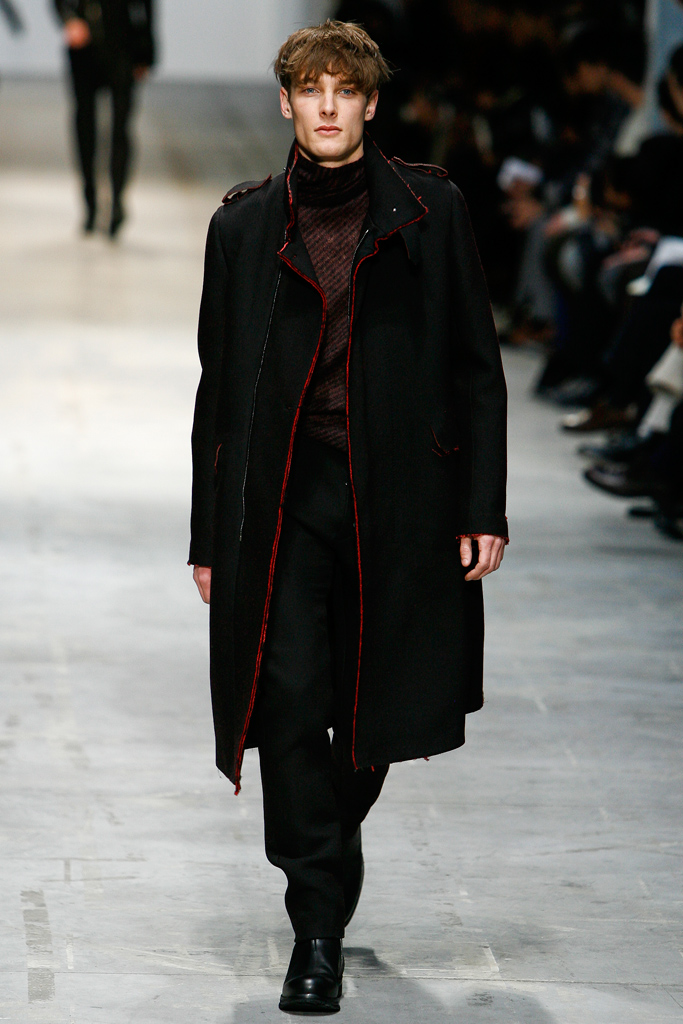 Costume National 2011ﶬbDƬ