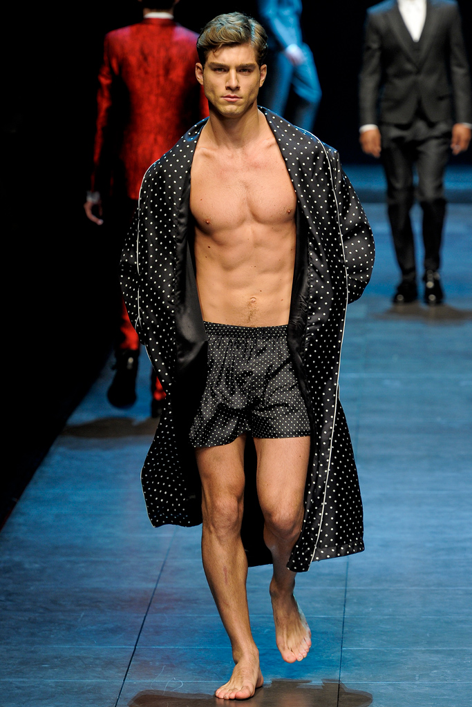 Dolce & Gabbana 2011ﶬbDƬ