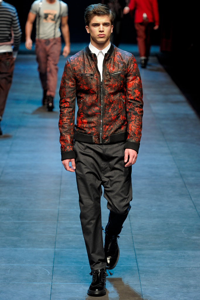 Dolce & Gabbana 2011ﶬbDƬ