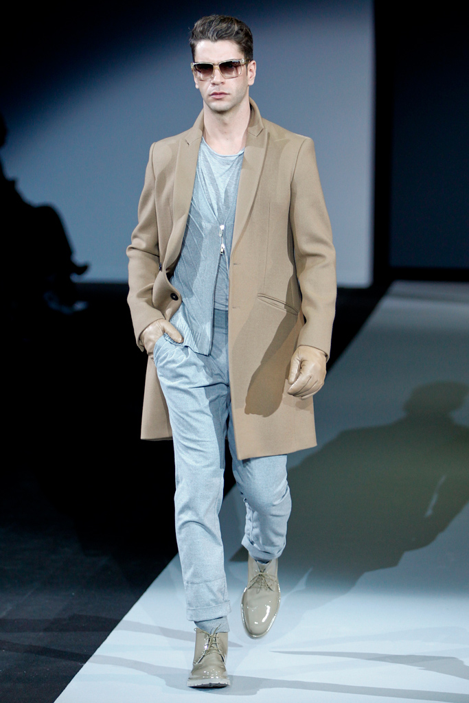 Emporio Armani 2011ﶬbDƬ