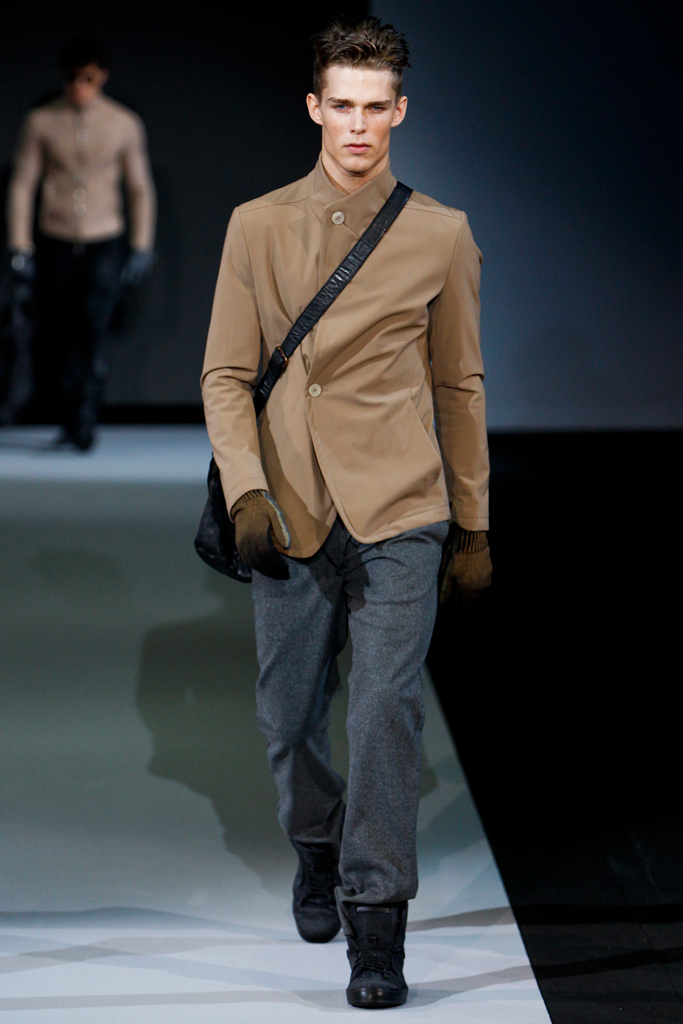 Emporio Armani 2011ﶬbDƬ