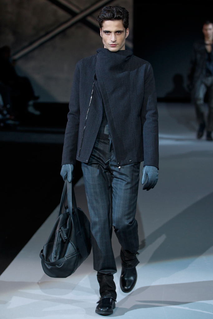 Emporio Armani 2011ﶬbDƬ