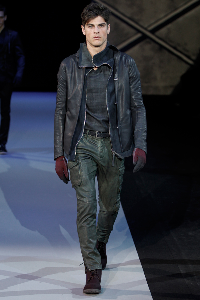 Emporio Armani 2011ﶬbDƬ