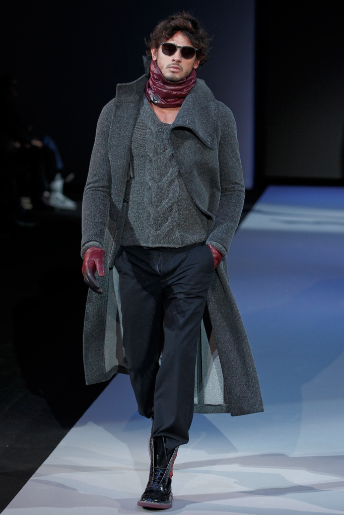 Emporio Armani 2011ﶬbDƬ