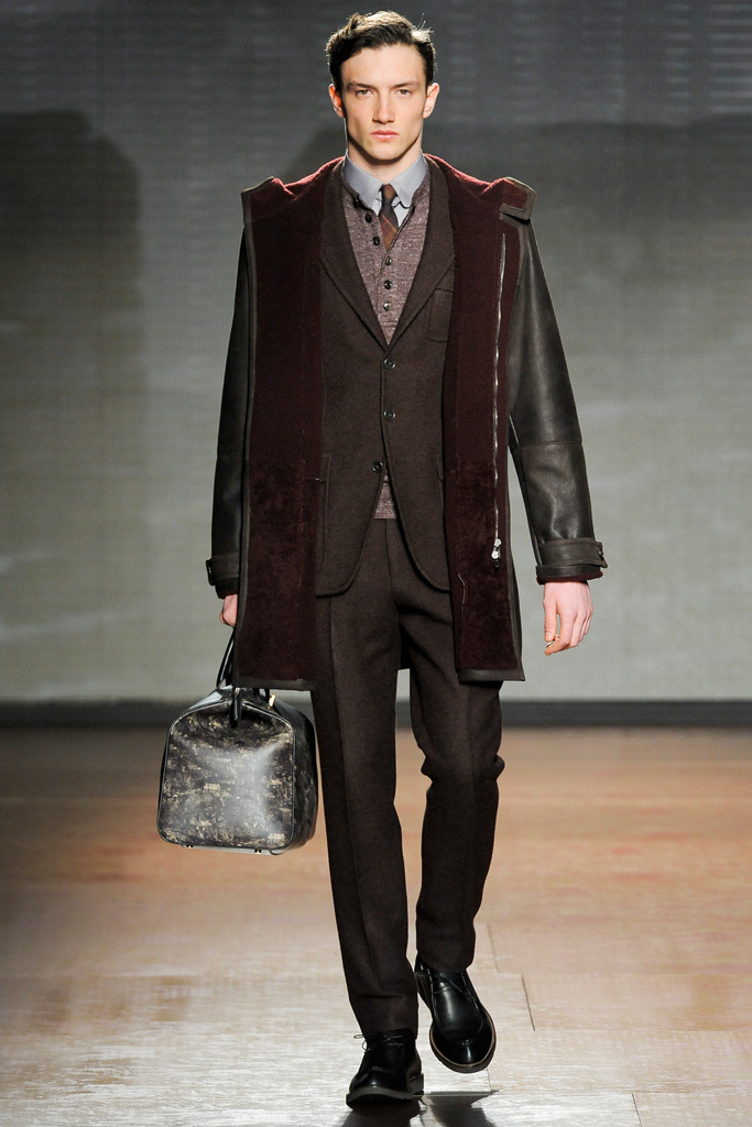 Ermenegildo Zegna 2011ﶬbDƬ
