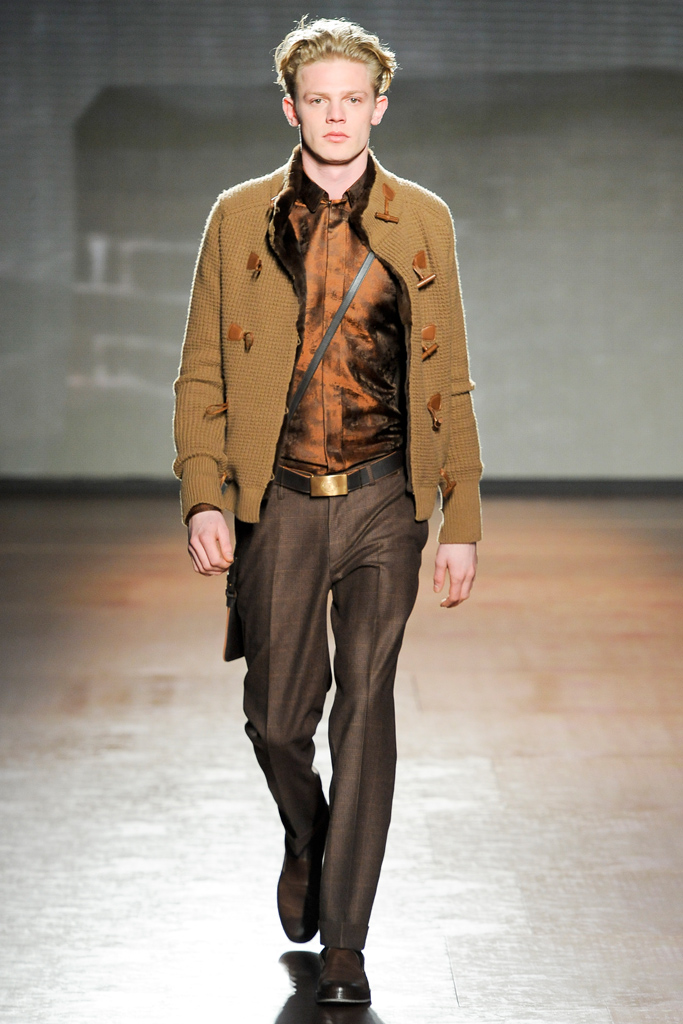 Ermenegildo Zegna 2011ﶬbDƬ