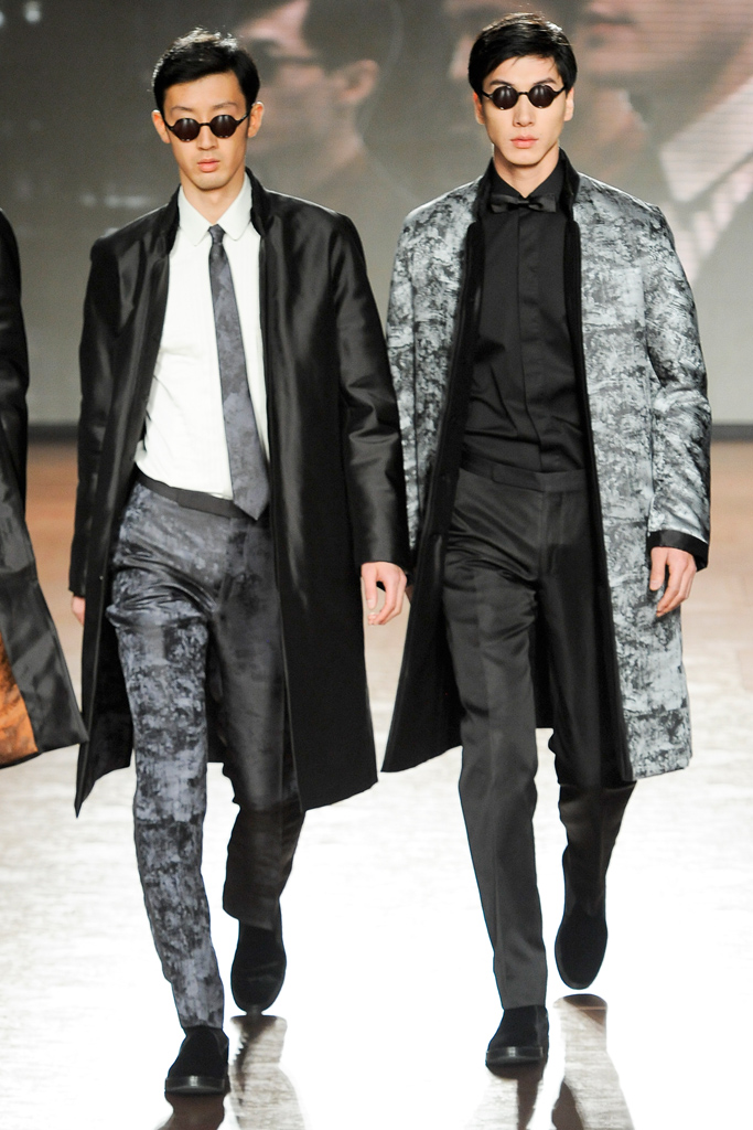Ermenegildo Zegna 2011ﶬbDƬ