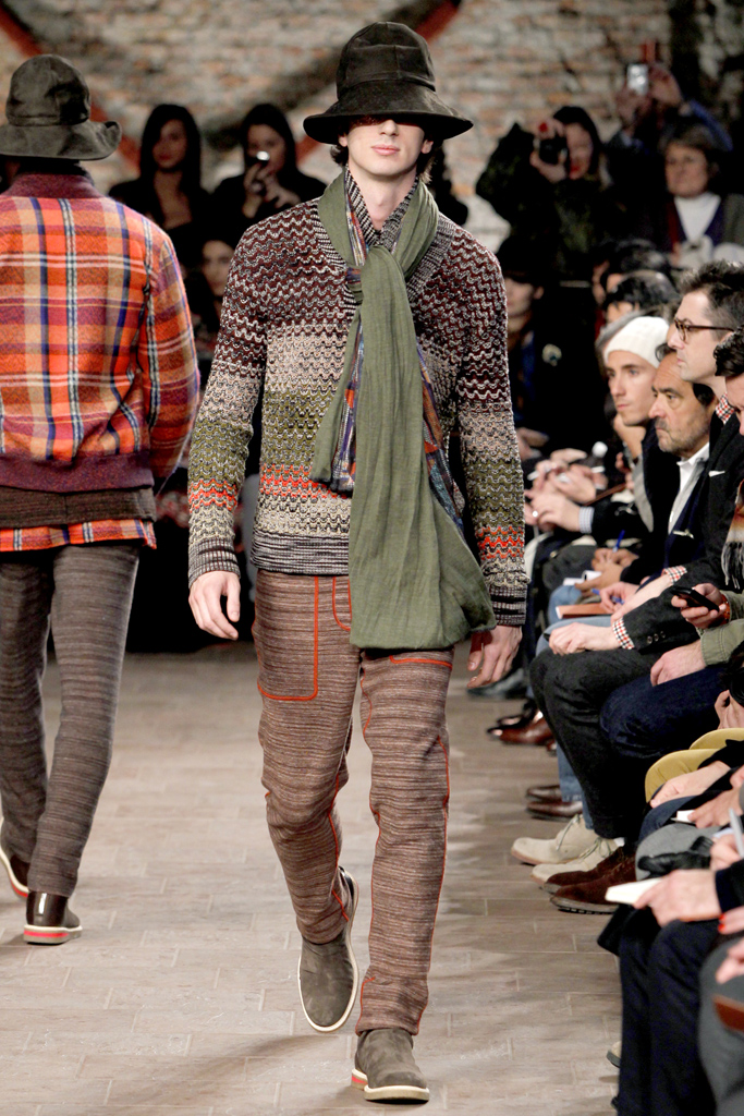 Missoni 2011ﶬbDƬ