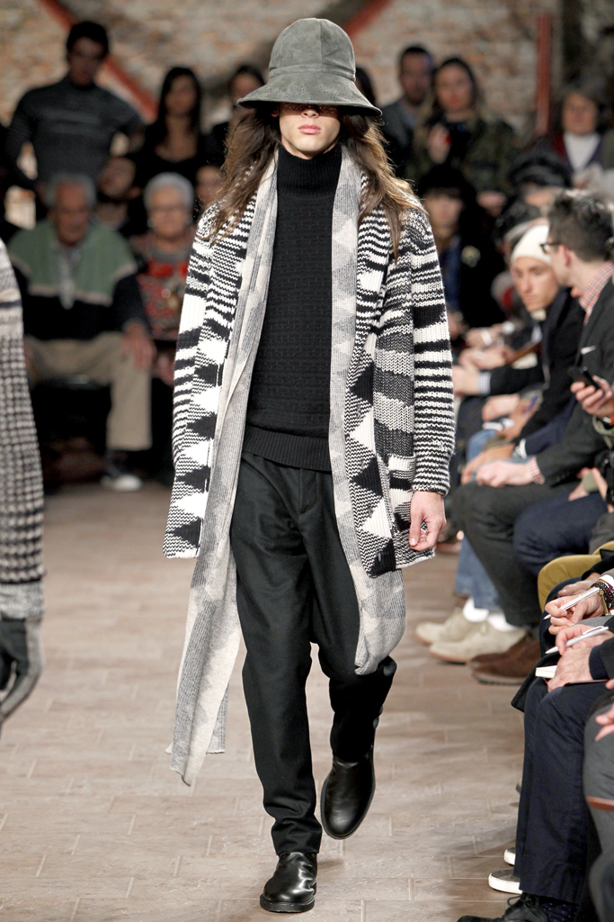 Missoni 2011ﶬbDƬ