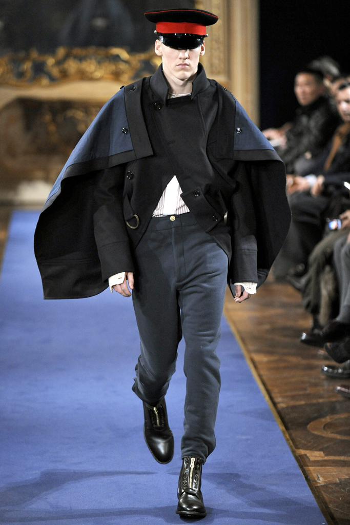Alexander McQueen 2011 秋冬男裝高清圖片