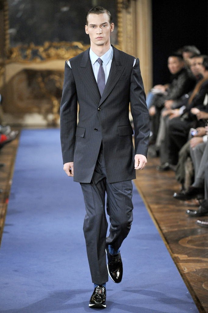 Alexander McQueen 2011 秋冬男裝高清圖片