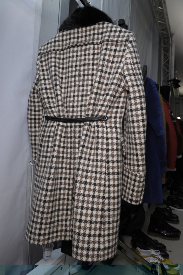BURBERRY 2011 ﶬb_DƬ