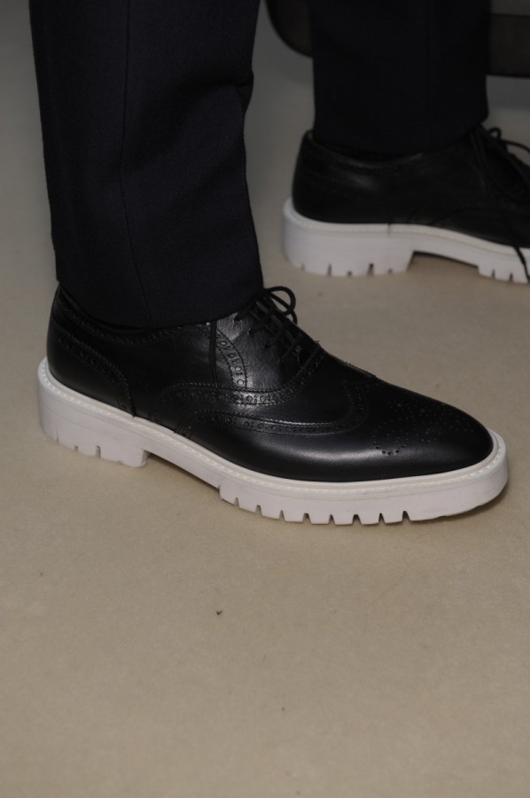 BURBERRY 2011 ﶬb_DƬ
