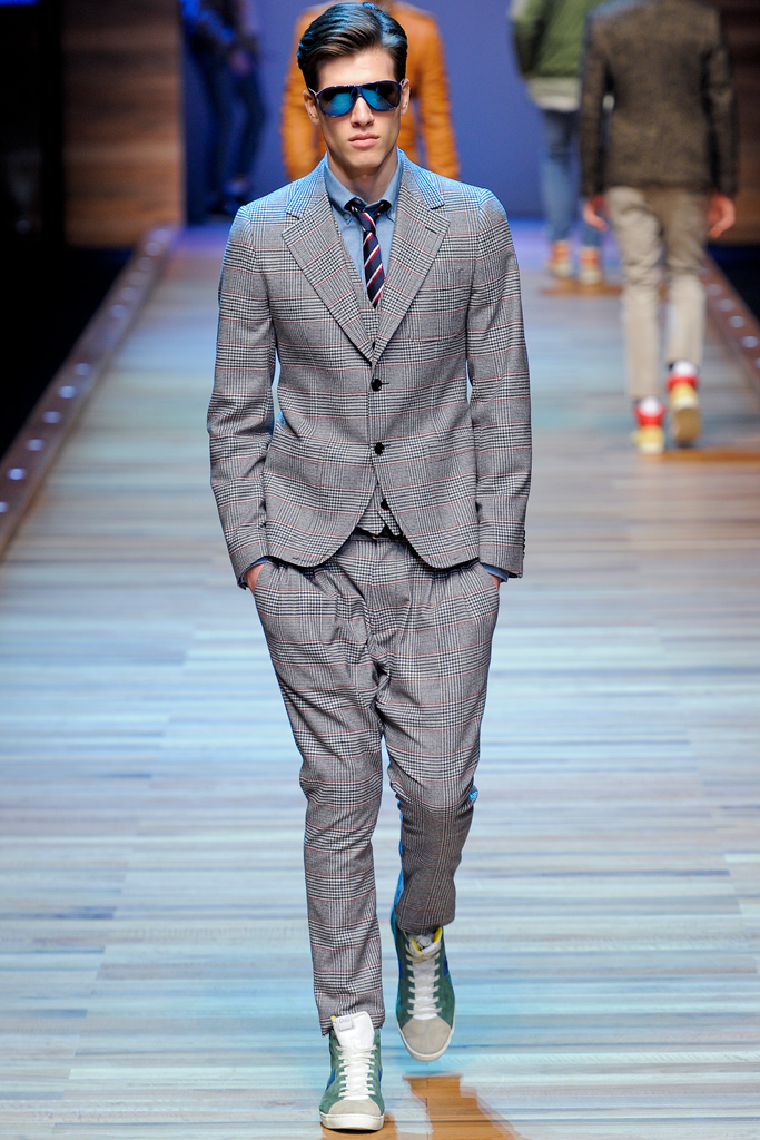 D&G 2011 ﶬbDƬ