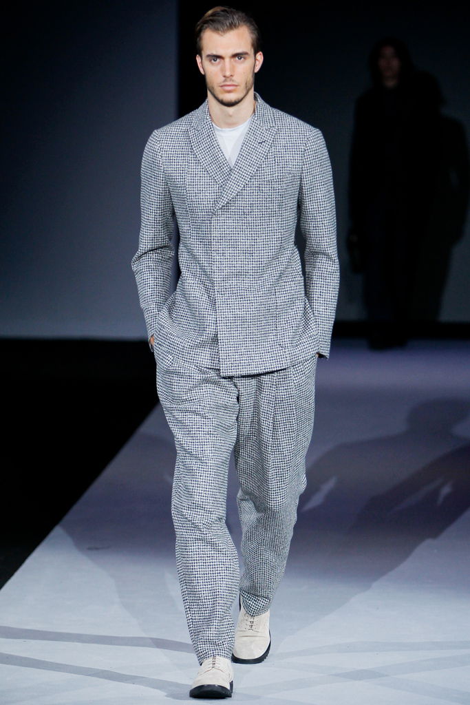 Giorgio Armani 2011 ﶬbDƬ