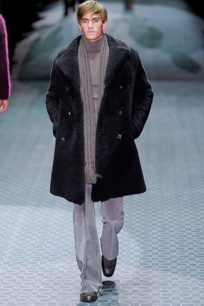 Gucci 2011 ﶬbDƬ
