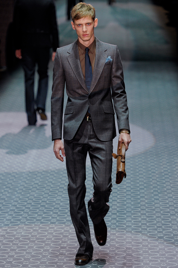 Gucci 2011 ﶬbDƬ