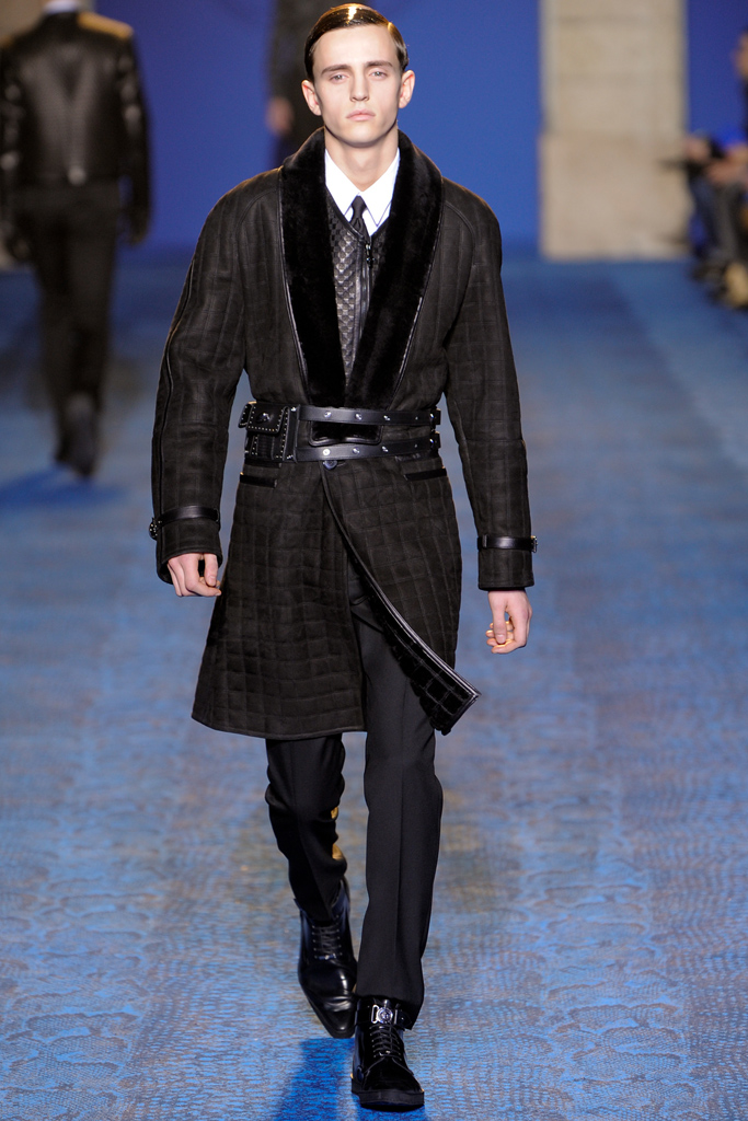 Versace 2011 ﶬbDƬ
