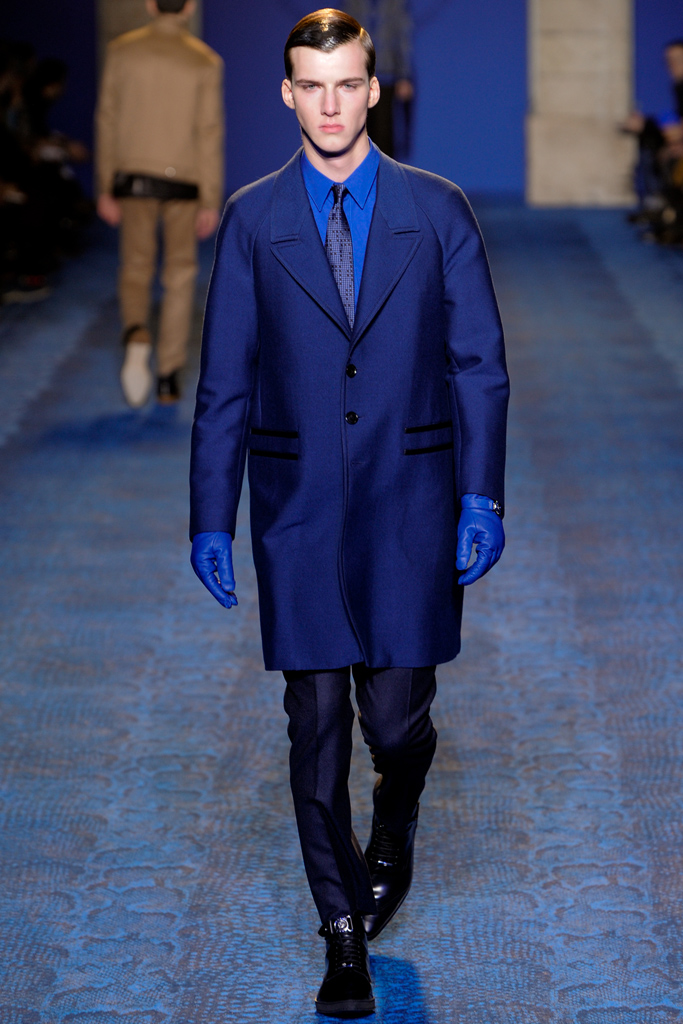 Versace 2011 ﶬbDƬ