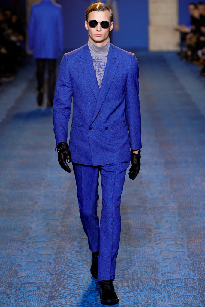 Versace 2011 ﶬbDƬ
