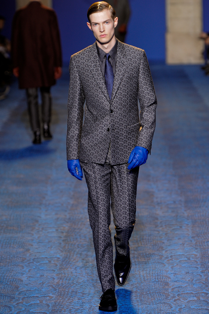 Versace 2011 ﶬbDƬ