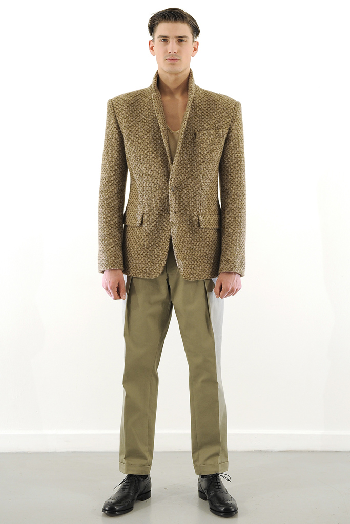Mr. by Roland Mouret 2011 ﶬbDƬ