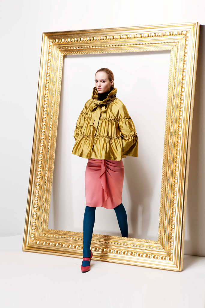 Moschino 2011 ϵиDƬ