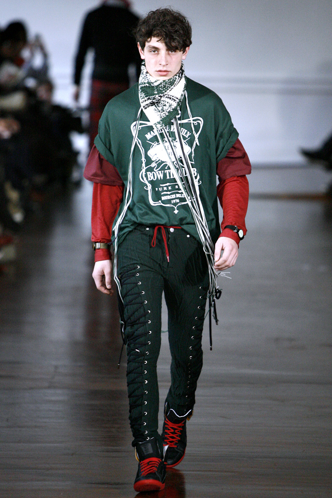 Alexis Mabille 2011 ﶬbDƬ