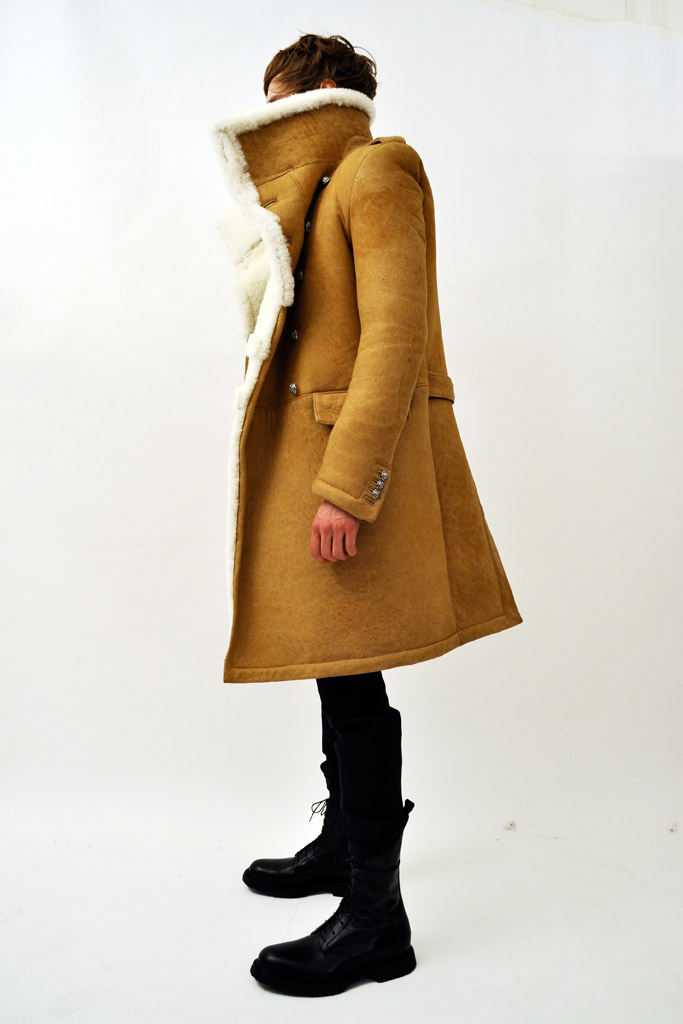 Balmain 2011 ﶬbDƬ