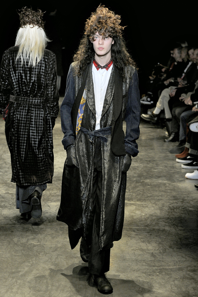 Comme des Garcons 2011 ﶬbDƬ