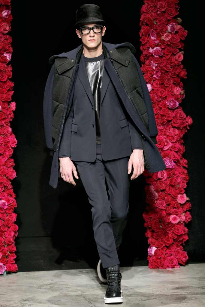 Givenchy 2011 ﶬbDƬ
