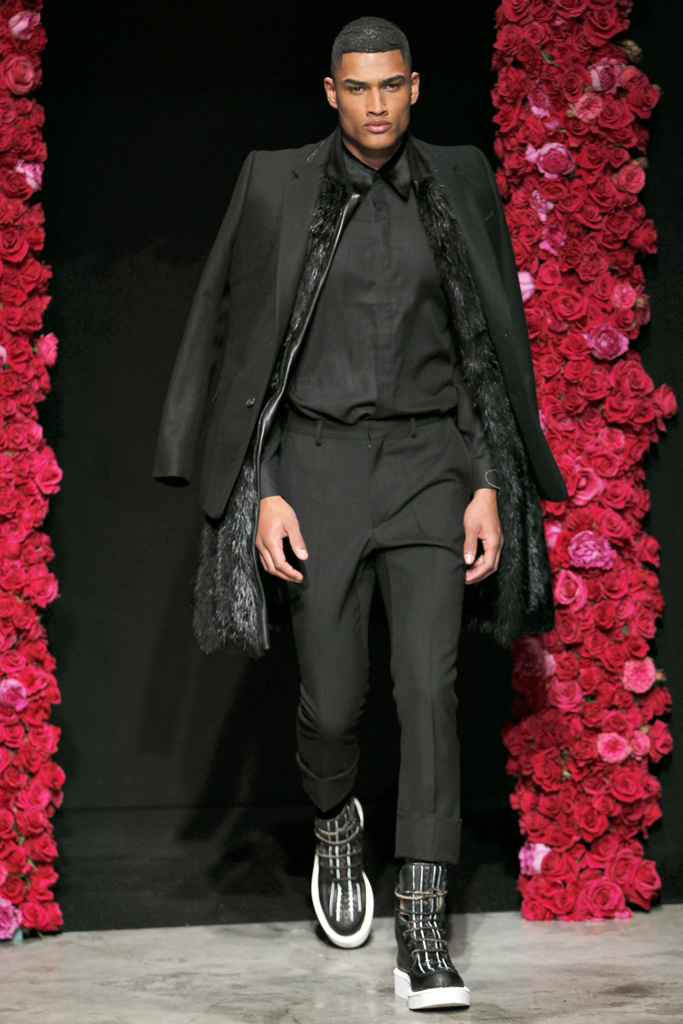 Givenchy 2011 ﶬbDƬ