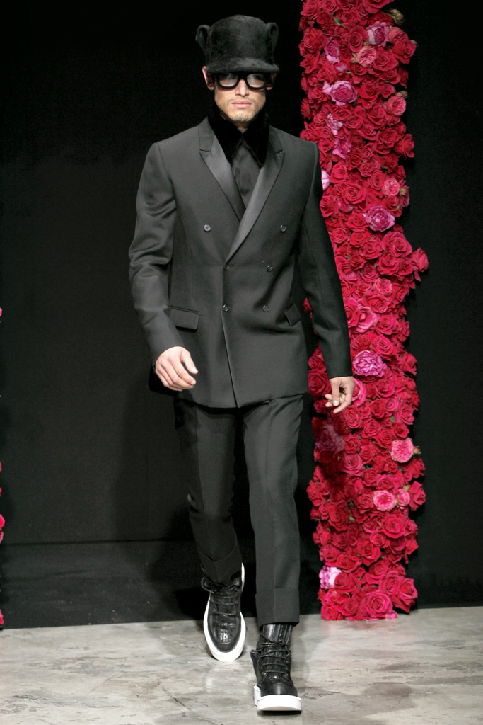 Givenchy 2011 ﶬbDƬ