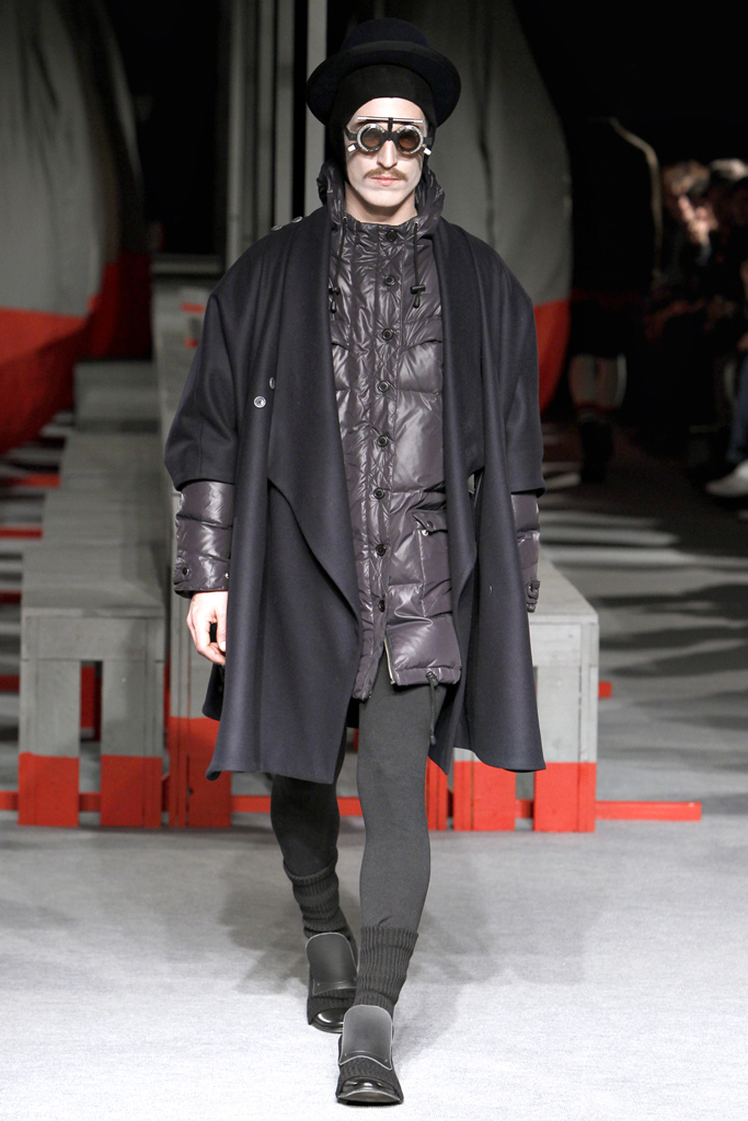 Henrik Vibskov 2011 ﶬbDƬ