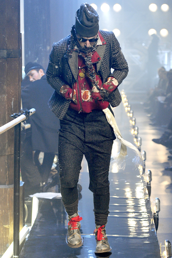 John Galliano 2011 ﶬbDƬ