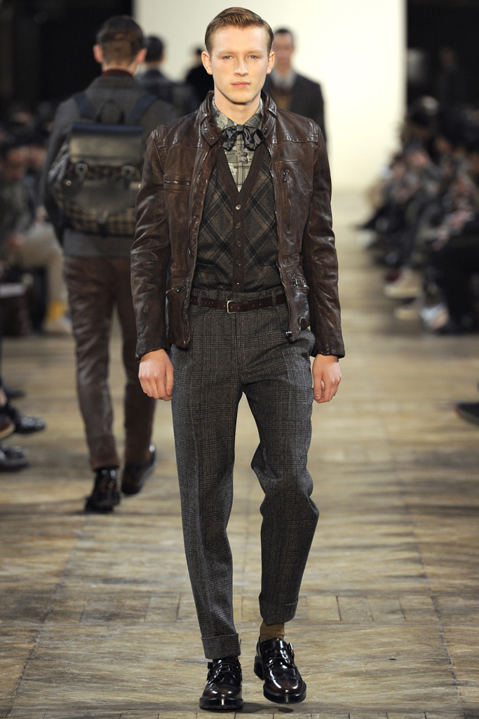 Kenzo 2011 ﶬbDƬ