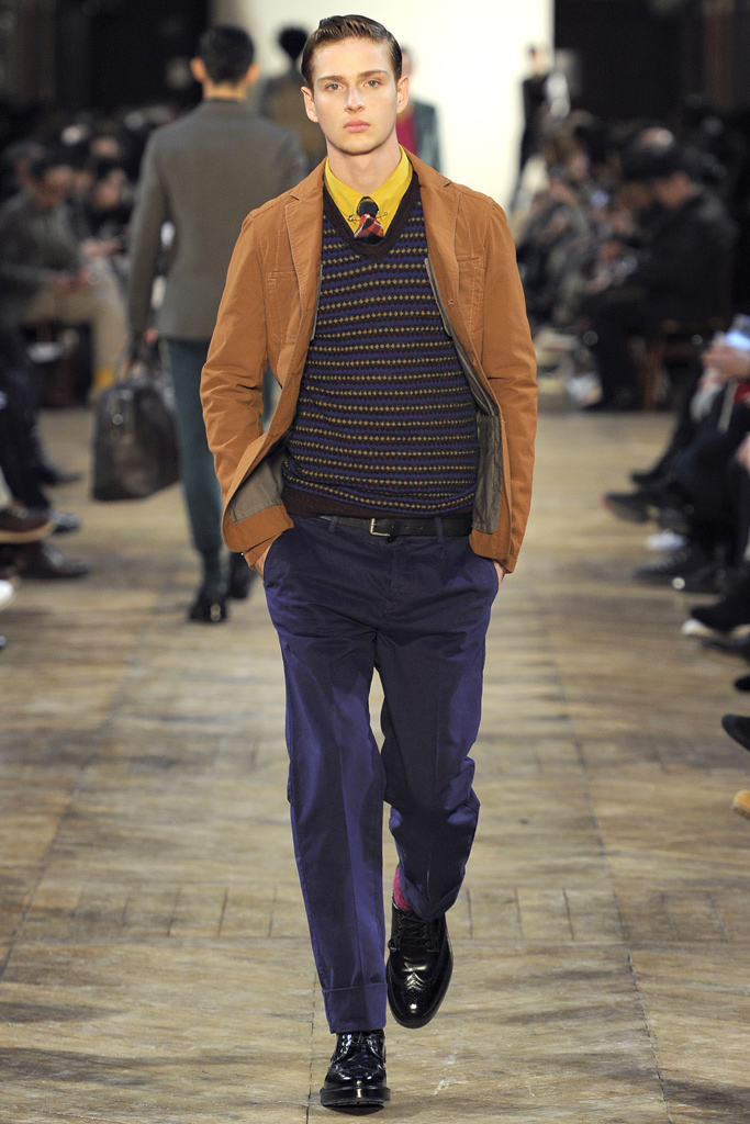 Kenzo 2011 ﶬbDƬ