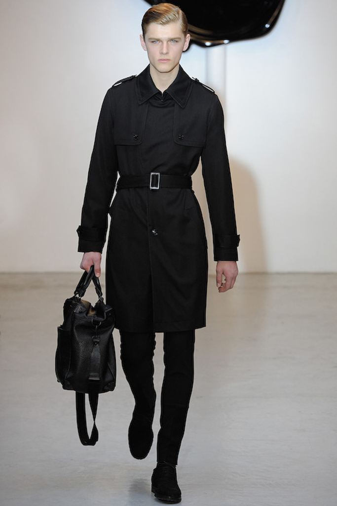 Viktor & Rolf 2011 ﶬbDƬ