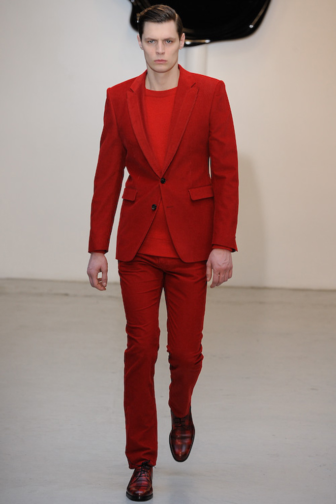 Viktor & Rolf 2011 ﶬbDƬ