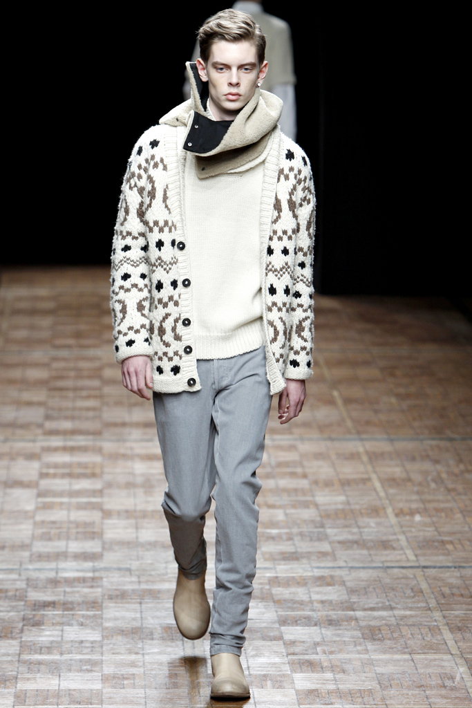 Yigal Azrouel 2011 ﶬbDƬ