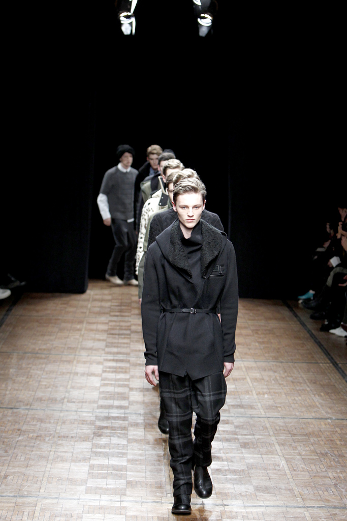 Yigal Azrouel 2011 ﶬbDƬ