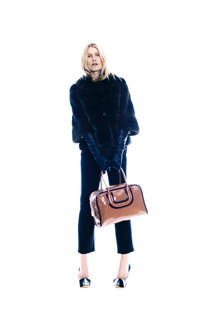 Emanuel Ungaro 2011 ϵиDƬ