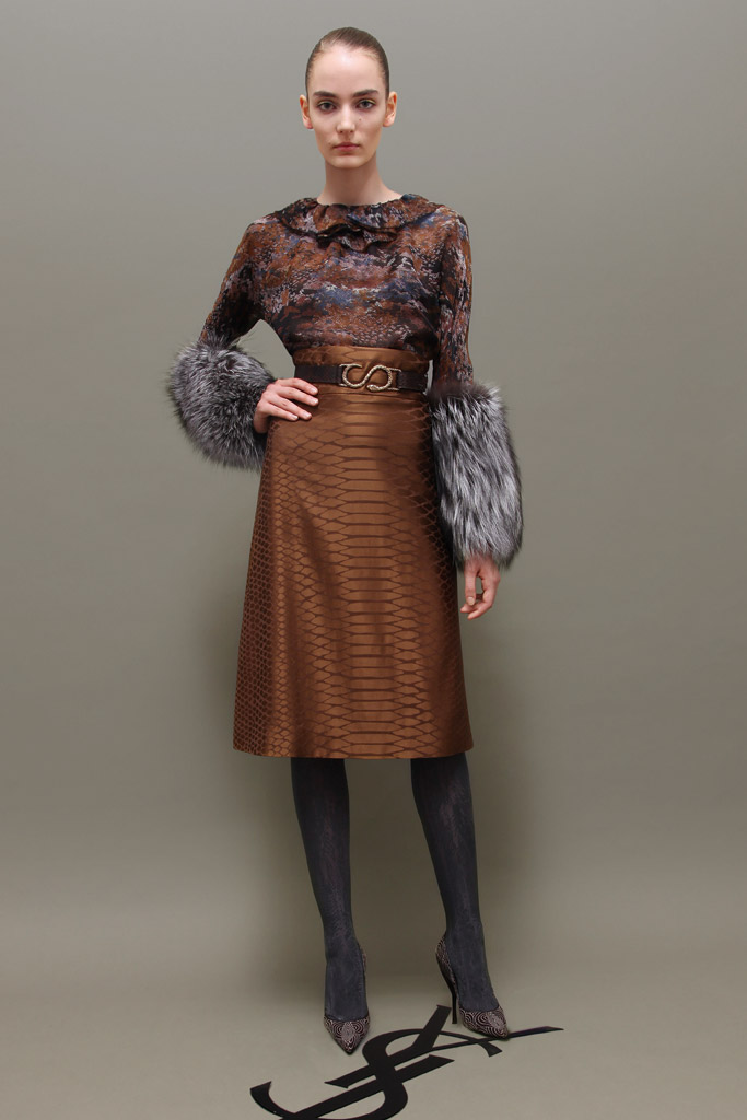 Yves Saint Laurent 2011 ϵиDƬ