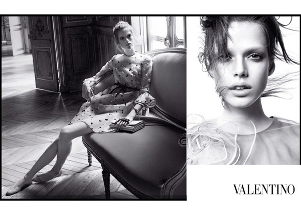 Valentino 2011 ďVDƬ