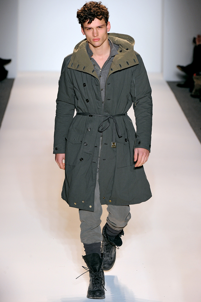 Nicholas K 2011 ﶬbDƬ