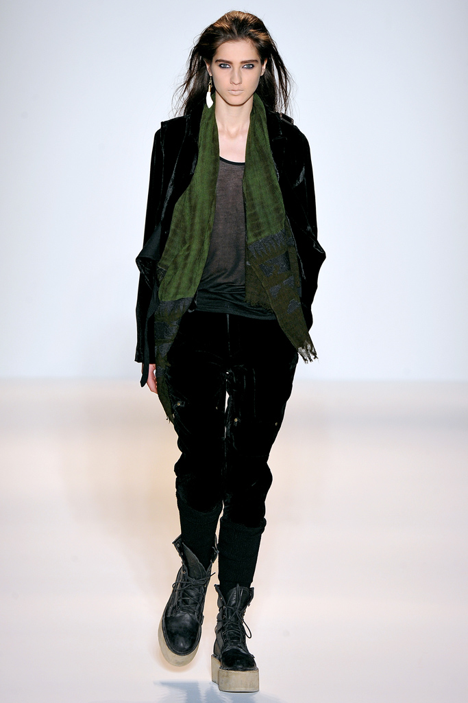 Nicholas K 2011 ﶬ¸DƬ